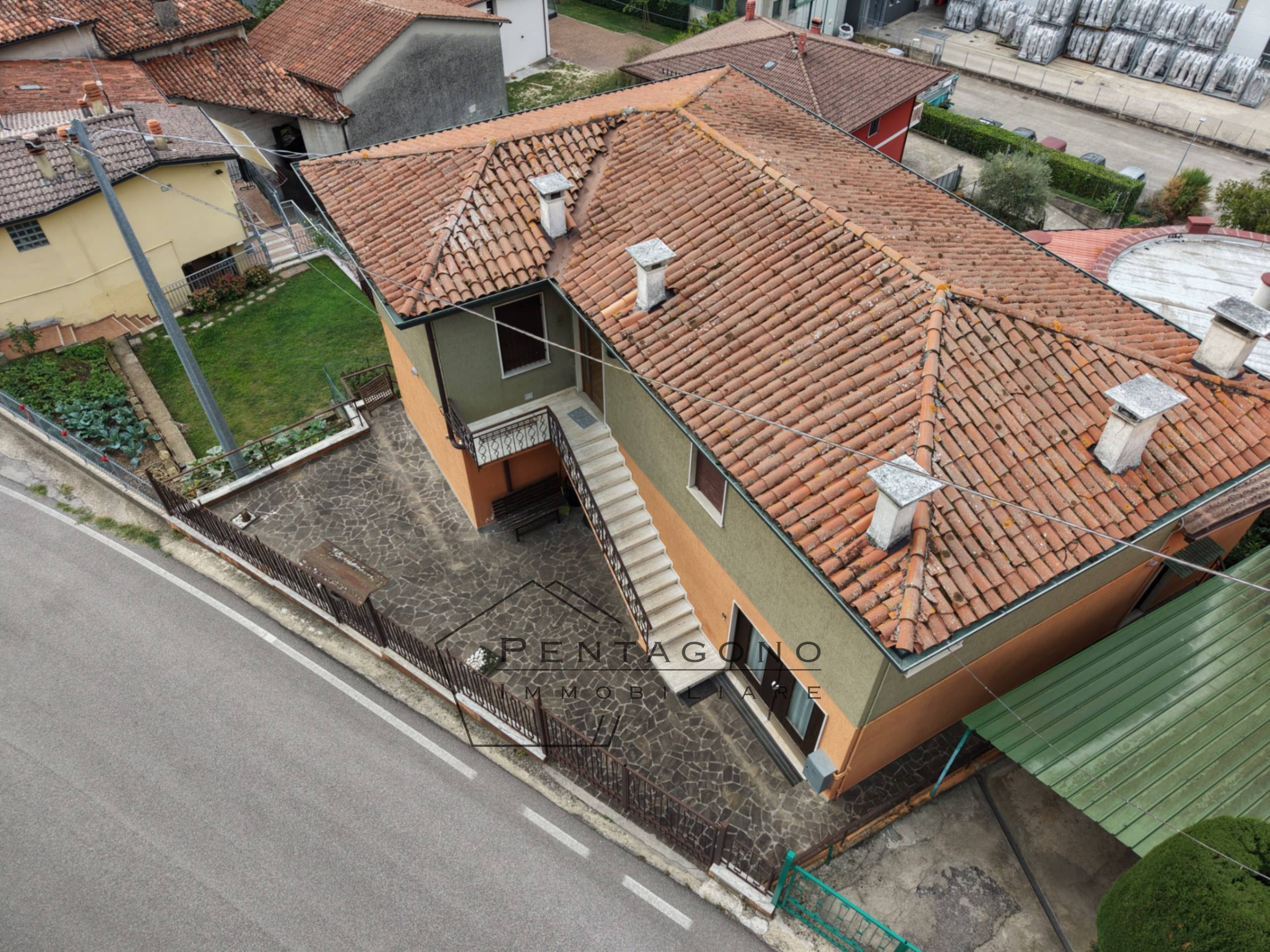 Casa singola Chiampo 30