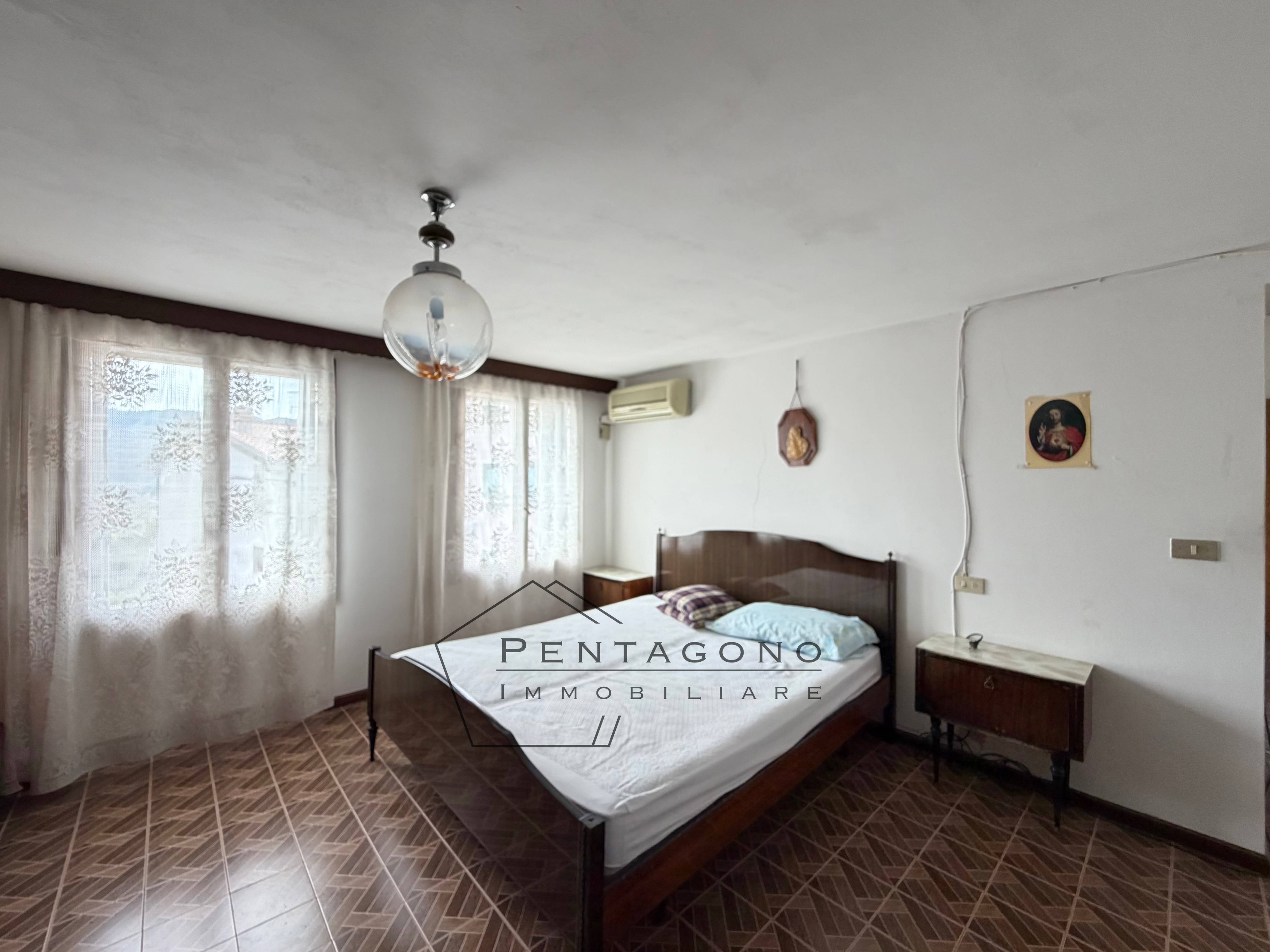 Casa accostata Chiampo 18
