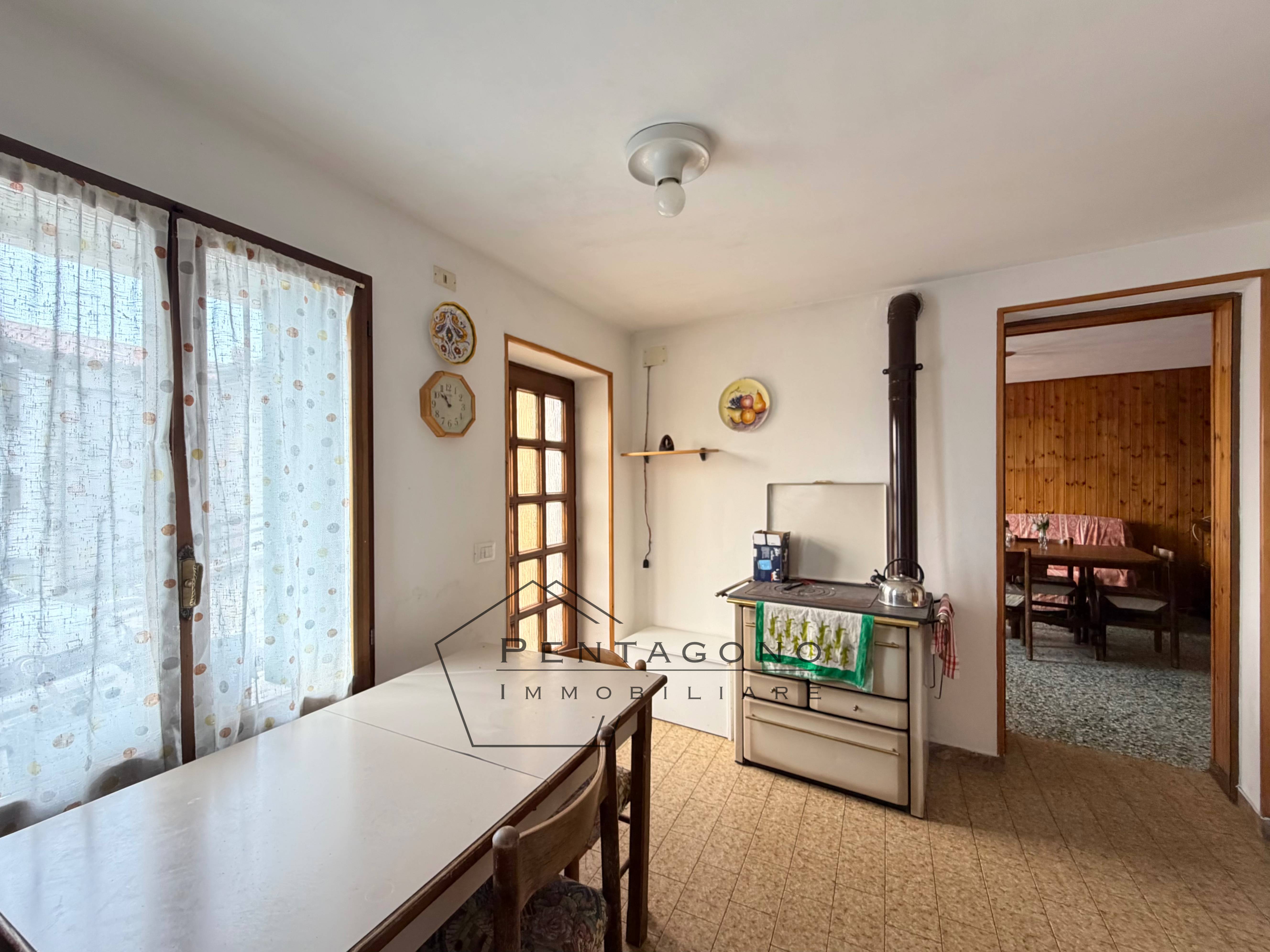 Casa accostata Chiampo 7