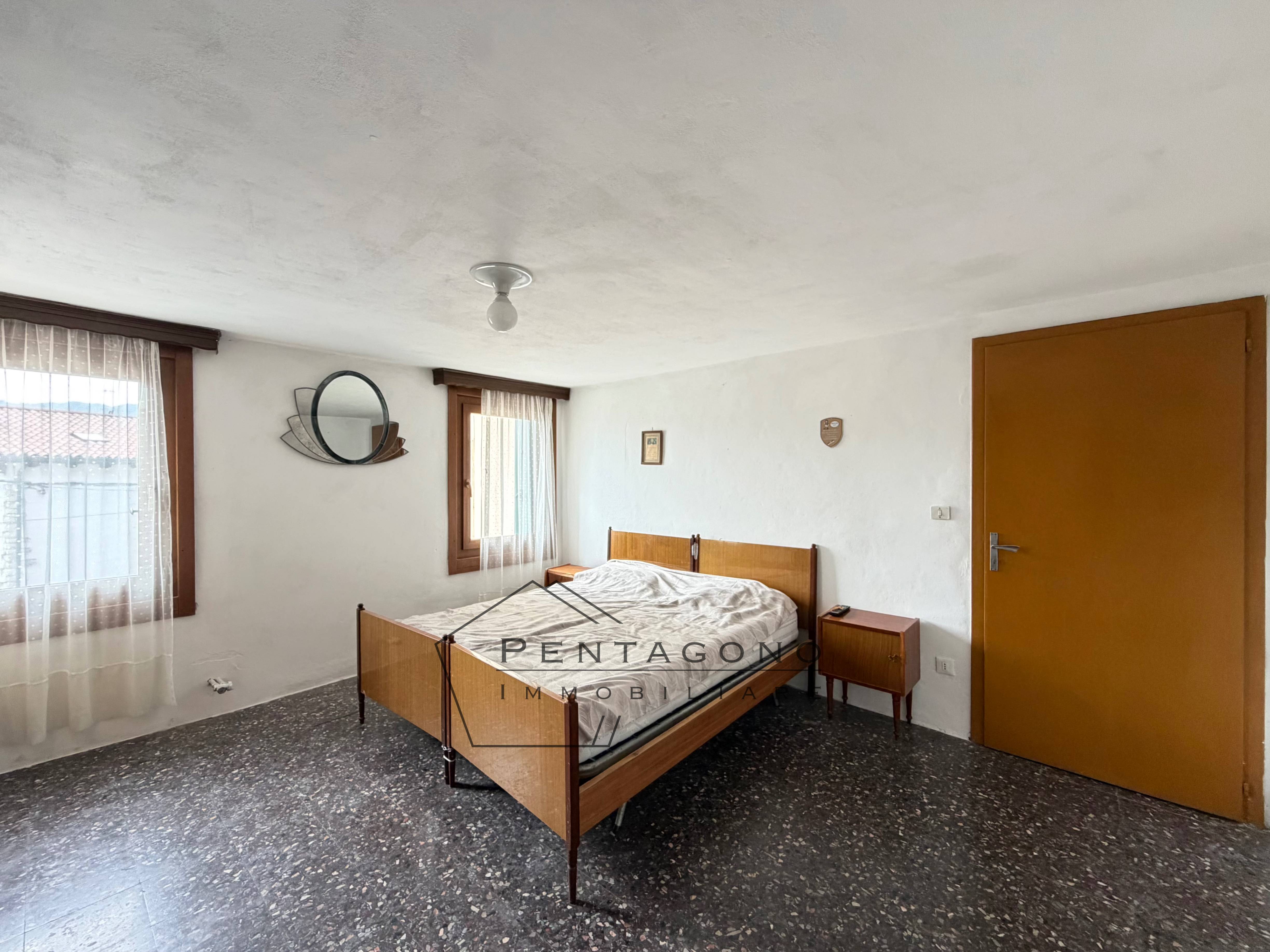 Casa accostata Chiampo 14