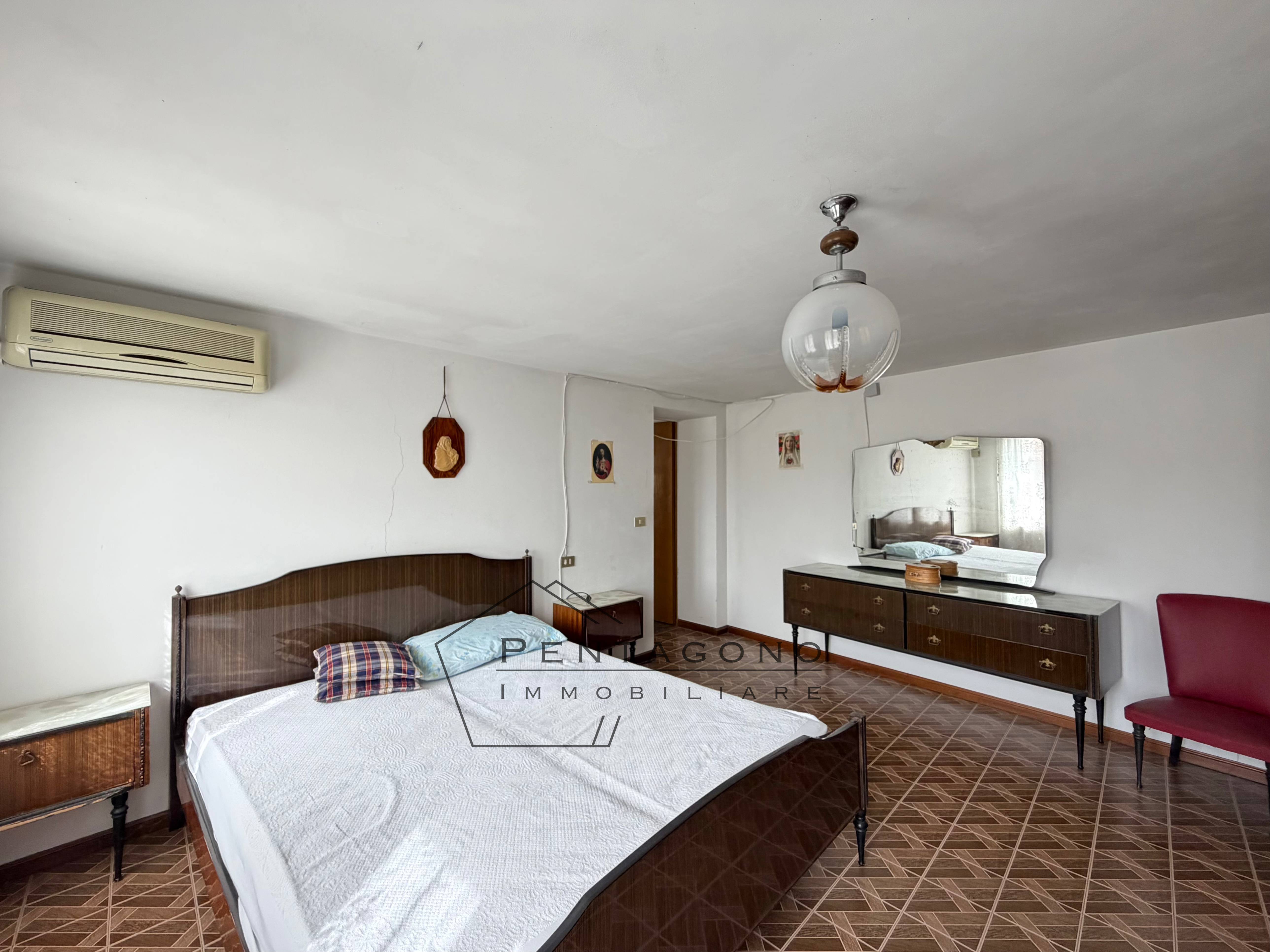 Casa accostata Chiampo 19