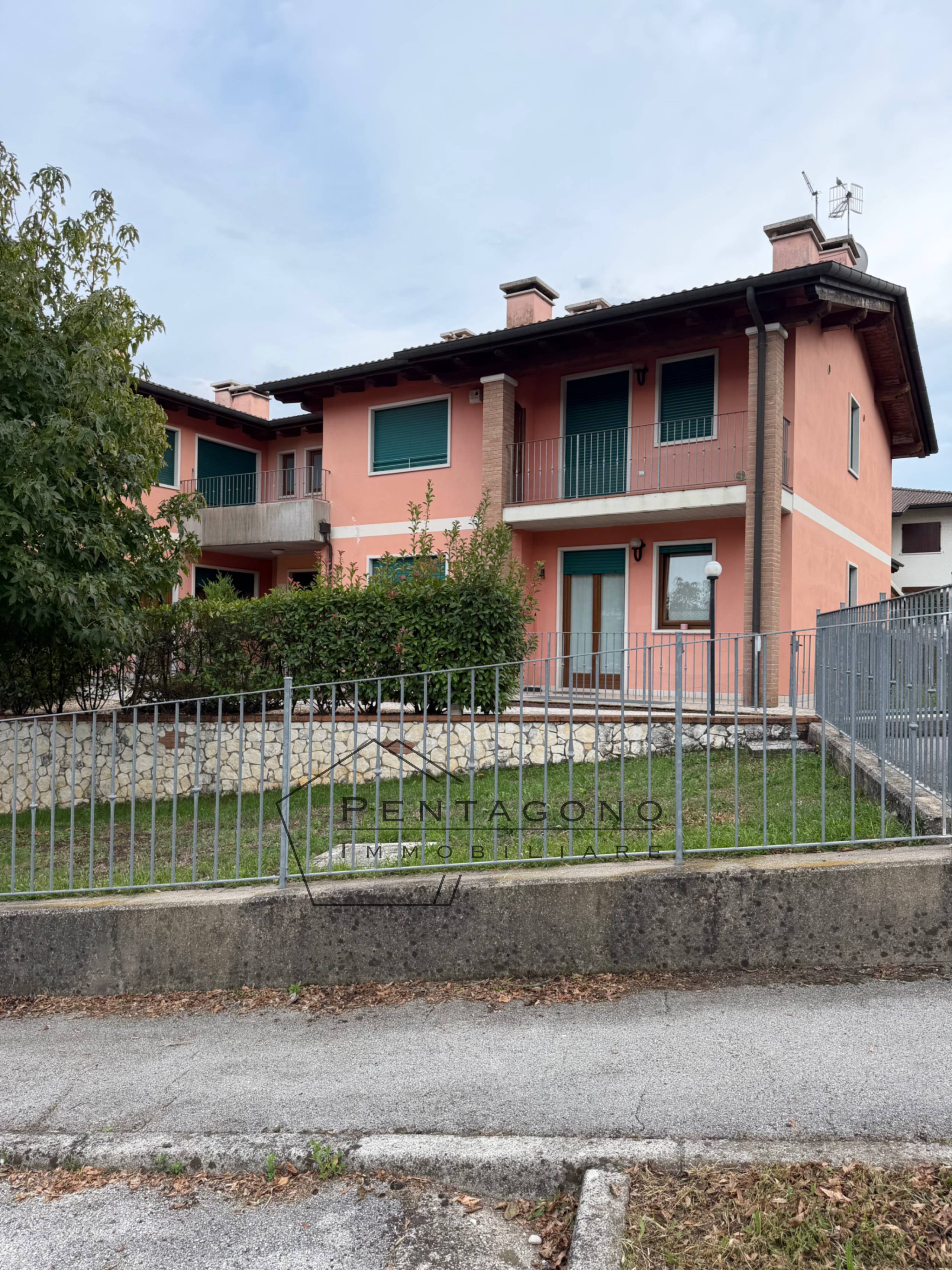 Appartamento Chiampo 37