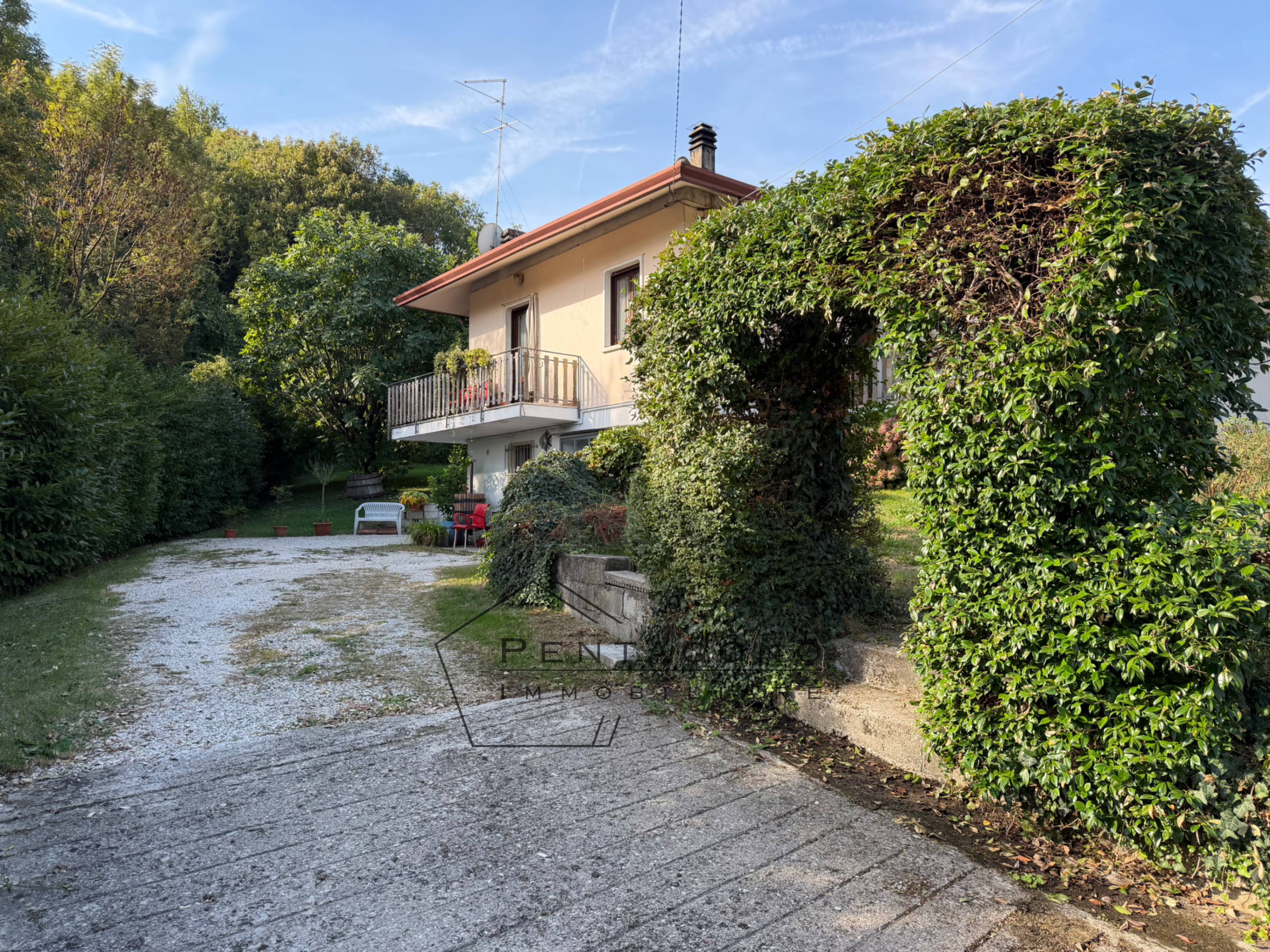 Casa singola Chiampo 10