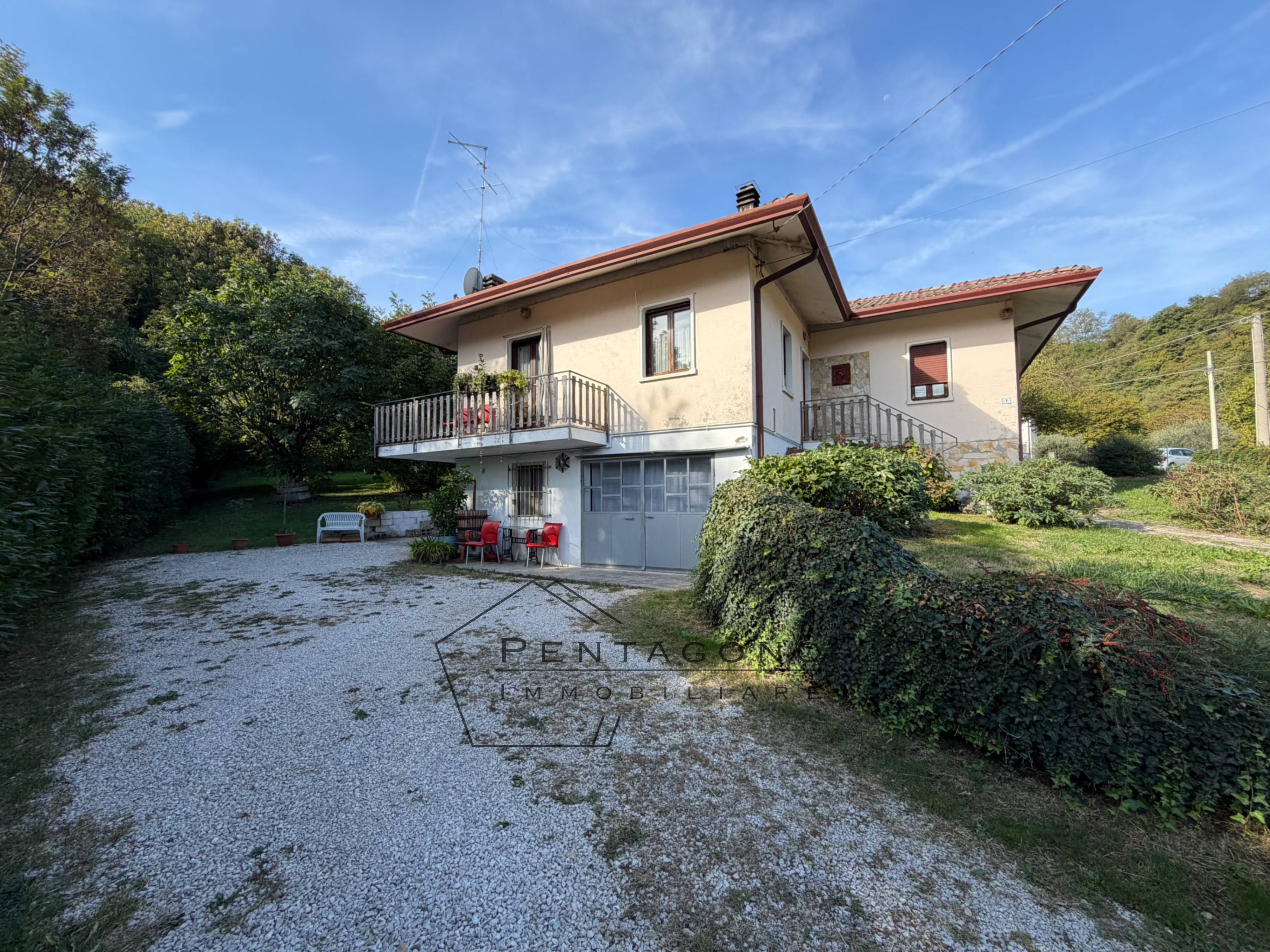 Casa singola Chiampo 11