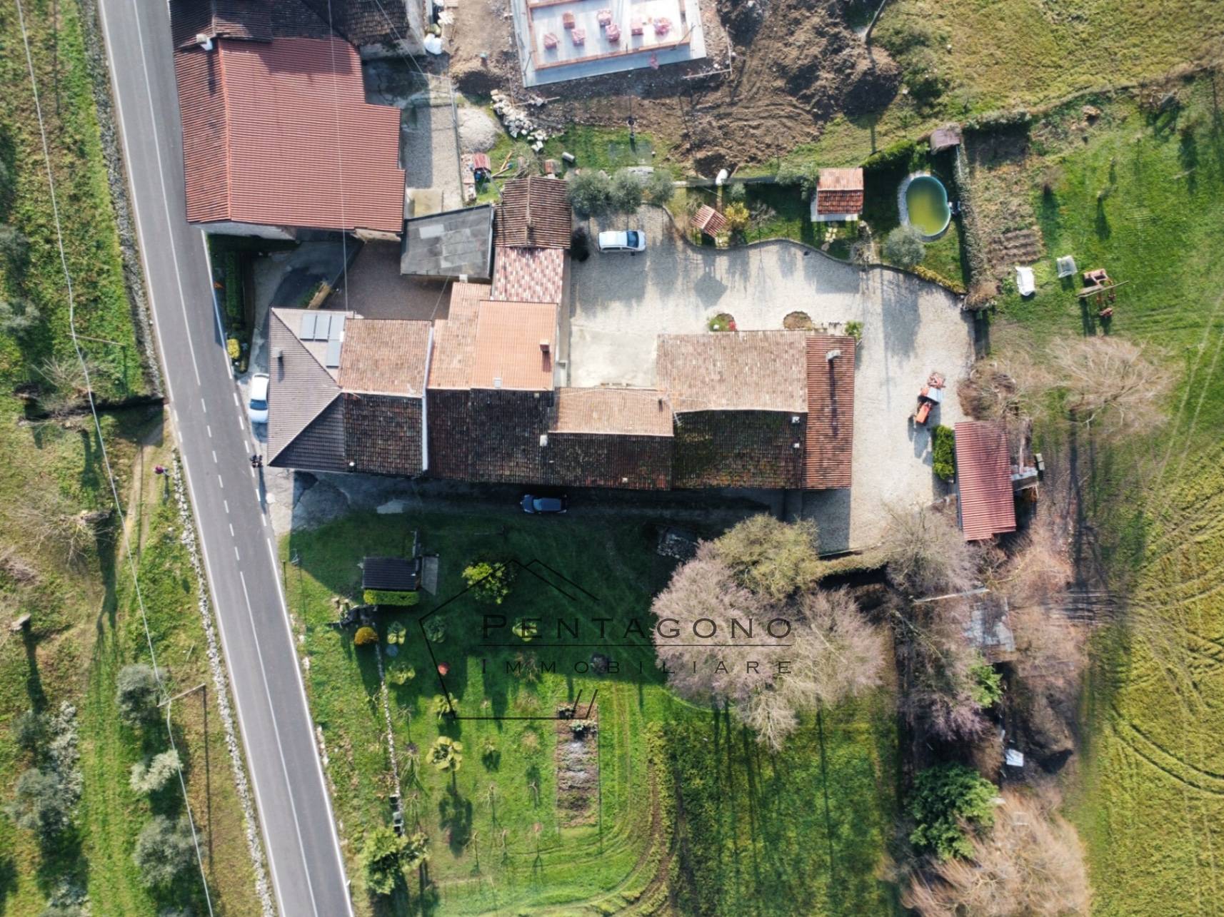Casa accostata Castelgomberto 31